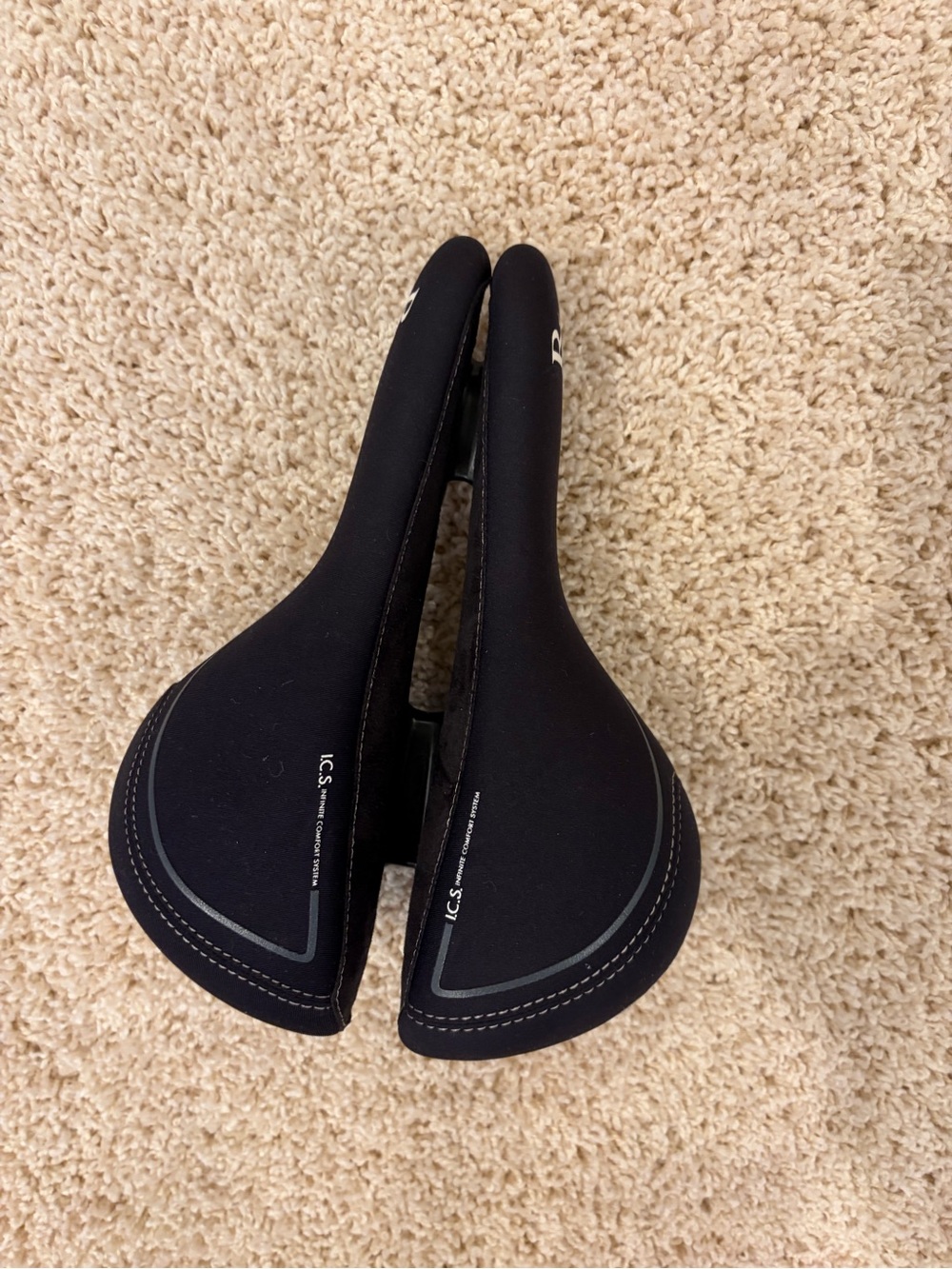 Black Split-Nose Bicycle Saddle - Comfortable Road/Mountain Bike Seat